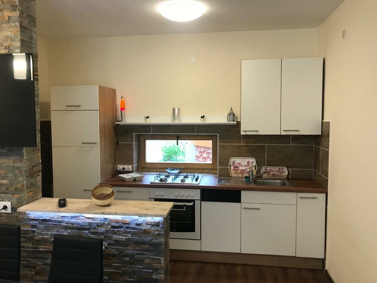 Candy Apartman Keszthely Exterior foto